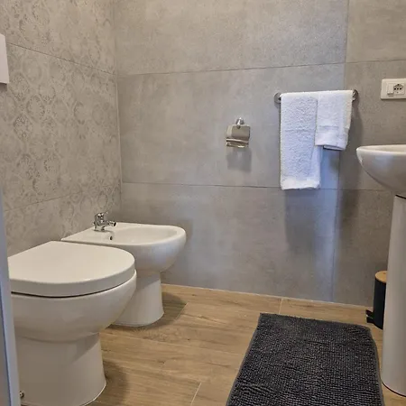 Bed and Breakfast La Casetta Di Cece 3*