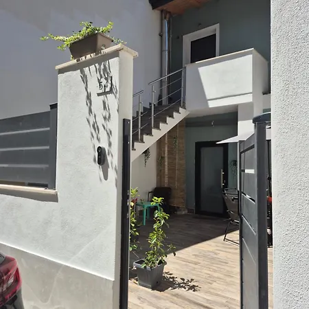 La Casetta Di Cece Bed & Breakfast Celano