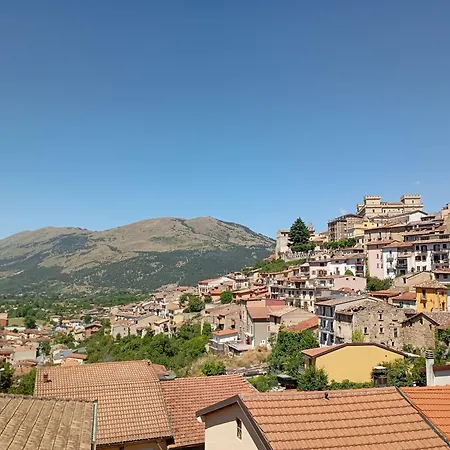 La Casetta Di Cece Frühstückspension Celano